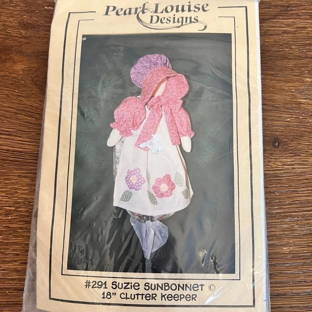 Pearl Louise Designs “Suzie Sunbonnet” #291 Doll & Fabric Kit – New Sealed